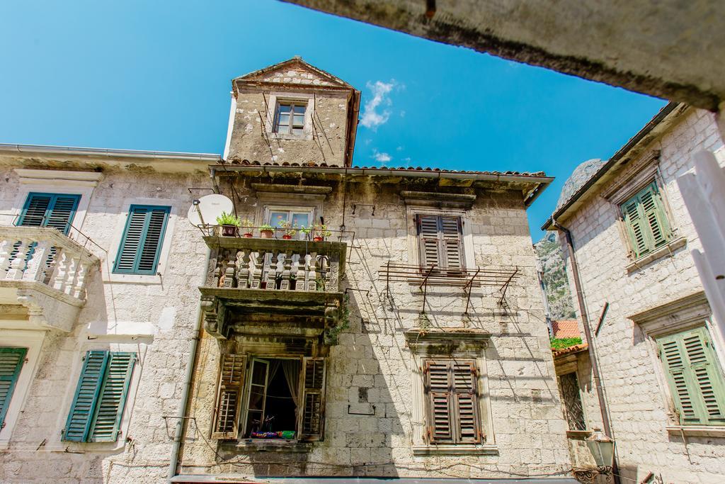 Old Town Museum Square Apartment كوتور المظهر الخارجي الصورة